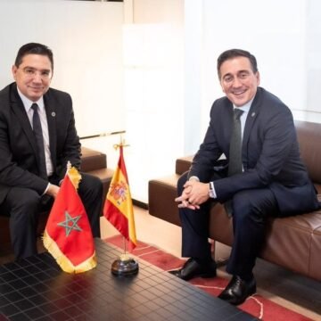 “País amigo” y socio ejemplar: Albares bendice el nuevo impulso UE–Marruecos