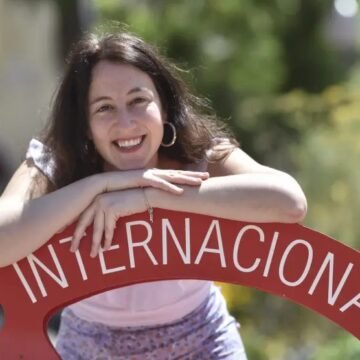 Raquel Larrosa: ‘Las mujeres saharauis son agentes de cambio, ejemplo de sus comunidades y referentes feministas para el resto del mundo’ | NR | Periodismo alternativo