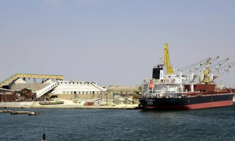 01-pillage-sahraouie-780x470-1 ZZ.OO/ La ONG saharaui AREN condena la firma de un acuerdo de inversión para la producción de amoníaco en la ciudad ocupada de El Aaiún | Sahara Press Service (SPS)