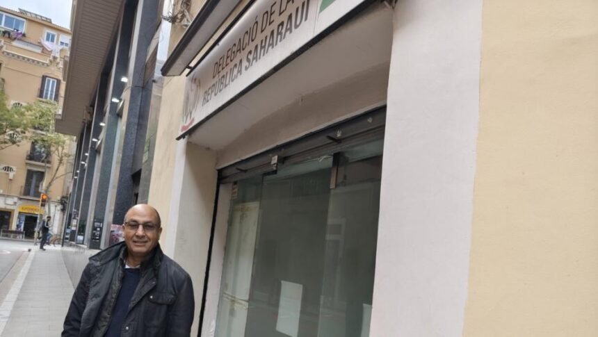 780_0008_6417753_ca084dbfcdd4a2bdb1ee0033bd0d5238ver6 «Hem fet de la resistència el nostre símbol d’identitat», Mohamed Salem Ahmed Laabeid en EL PUNT AVUI+