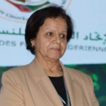 La secretaria general de la Unión Nacional de Mujeres Saharauis felicita a  Halima Lekhal por su nombramiento al frente de la Unión de Mujeres Argelinas | Sahara Press Service (SPS)