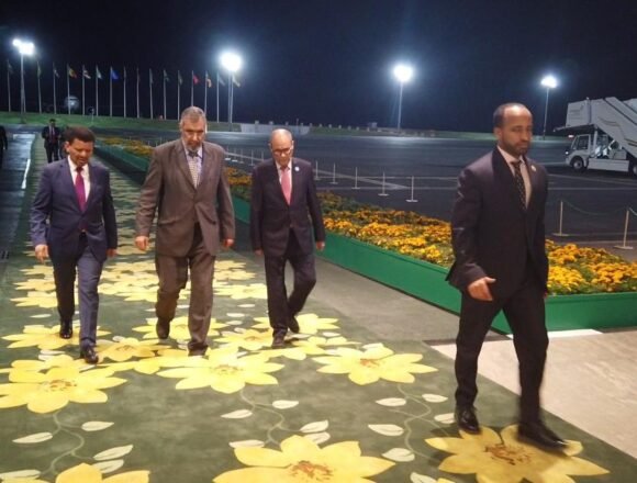 El Primer Ministro llega a Adís Abeba para participar en la 39.ª Cumbre de Jefes de Estado y de Gobierno de la UA | Sahara Press Service (SPS)