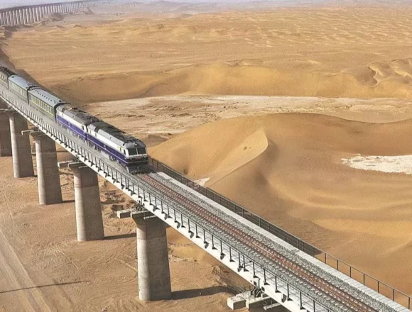 projet-train-Bechar-tindouf-1 La ligne ferroviaire minière Gara Djebilet-Bechar achevée : un chantier colossal de 950 km au cœur du Sahara – 24H Algérie