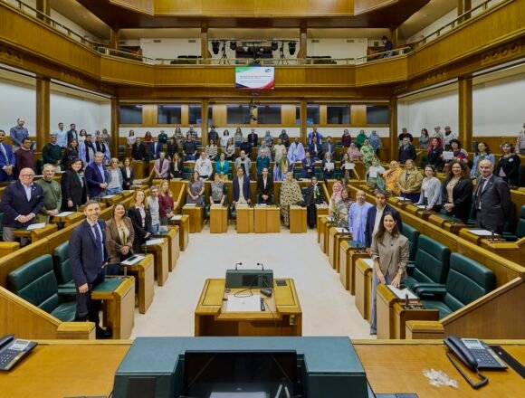 web2026.02.27 Saharako 50. urteurrena (125) El Parlamento Vasco conmemora el 50 aniversario de la proclamación de la República Saharaui