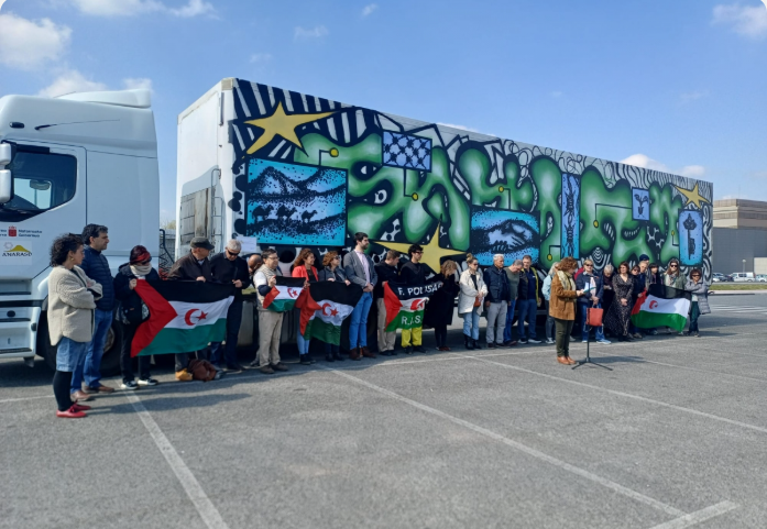 ASDFGHJK Navarra envía siete toneladas de ayuda humanitaria a los campamentos saharauis en un contexto de crisis agravada