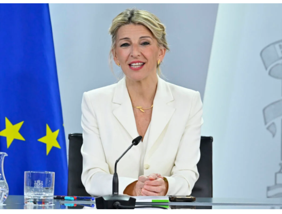 Yolanda Díaz viaja a los Oscar para respaldar Sirât, la película ambientada en el Sáhara Occidental ocupado