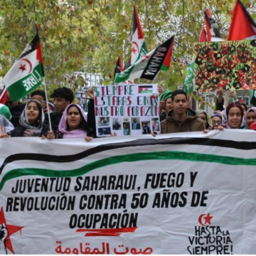 50 años de la República Arabe Saharaui. Entrevista con Salka Mahfoud, joven militante saharaui | CX 36 Radio Centenario