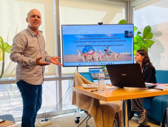 AliIselmuAbdeHarraman Sáhara Occidental: la literatura saharaui viaja a California entre lenguas, memoria y exilio con Ali Salem Iselmu