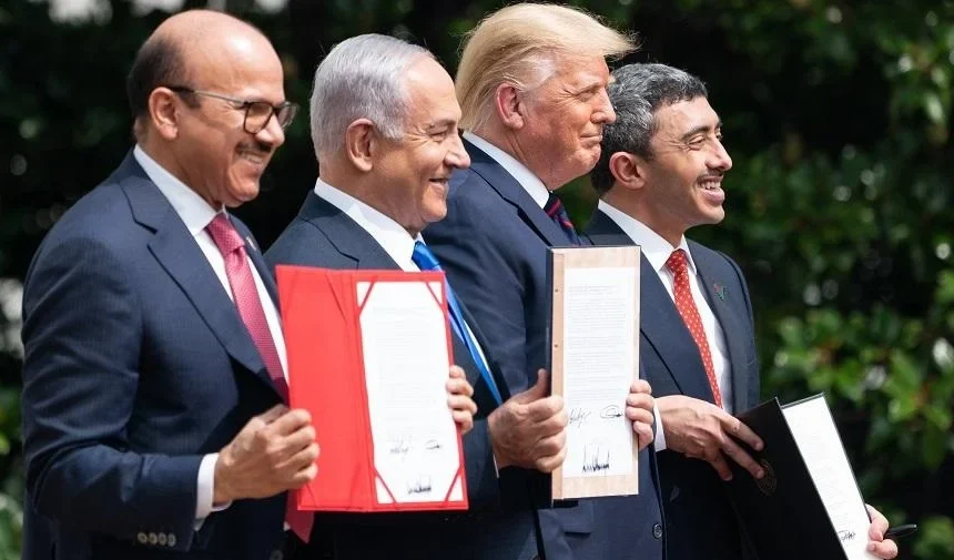 TRUMP, LES ACCORDS D’ABRAHAM ET LE SAHARA OCCIDENTAL : UNE NOUVELLE GÉOPOLITIQUE QUI DÉPASSE DÉSORMAIS LE MOYEN-ORIENT