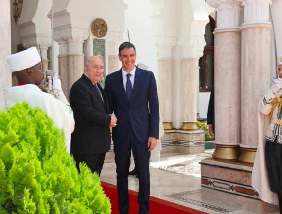 AjgerieSanchez CRÓNICA | Sánchez recompone con Argelia la relación rota por el Sáhara, pero evita nombrarlo