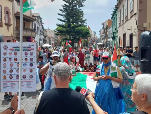 tenerifepresos MOVILIZACIÓN | Barcelona, Bilbao y Tenerife reclaman la libertad de Naâma Asfari y de los presos saharauis