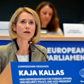 La UE no concreta medidas para proteger a Naâma Asfari y los presos saharauis