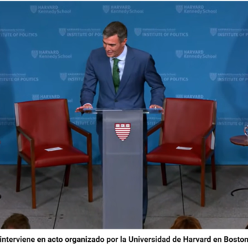 «Señor presidente, ¿el hackeo de Pegasus interfirió en su política hacia Marruecos y en el giro sobre el Sáhara Occidental?», preguntan a Pedro Sánchez en Harvard