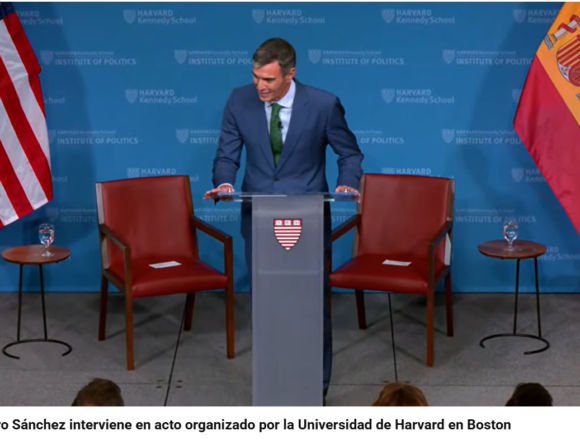 «Señor presidente, ¿el hackeo de Pegasus interfirió en su política hacia Marruecos y en el giro sobre el Sáhara Occidental?», preguntan a Pedro Sánchez en Harvard
